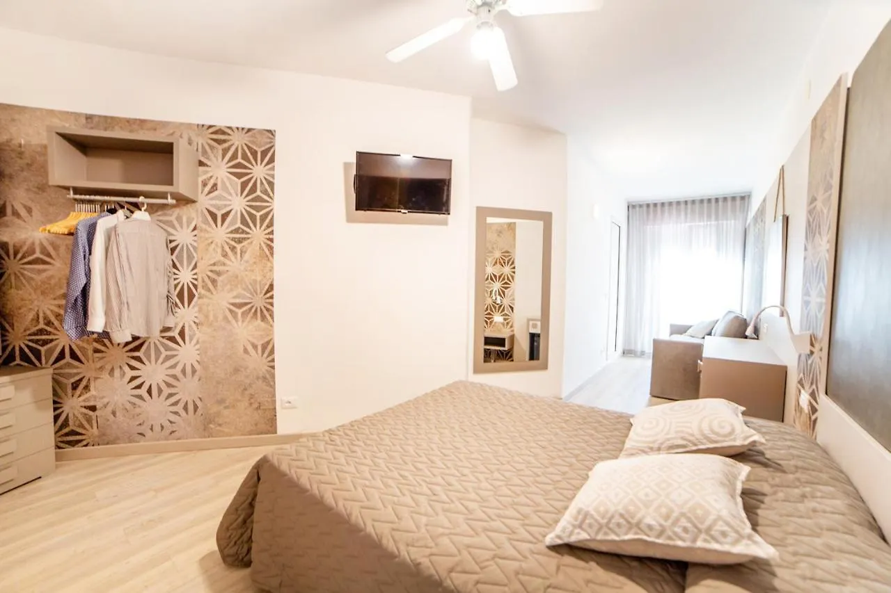 Hotel All'Orologio 3 Stelle Superior Каорле