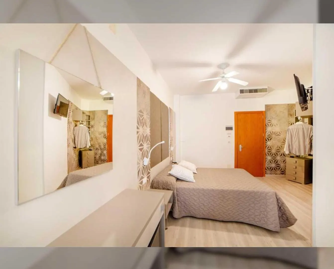 Hotel All'Orologio 3 Stelle Superior Caorle